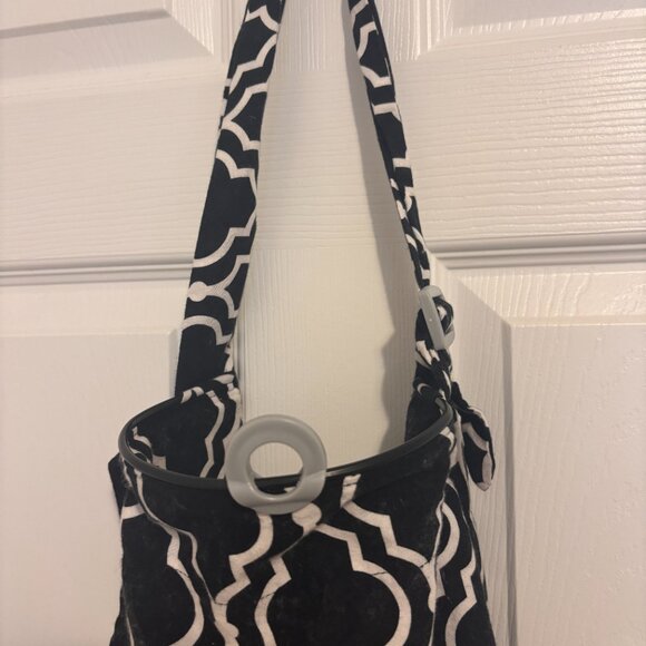 Boppy Nursing Cover Apron Black White Breastfeed Feeding Registry Mommy Essentia - Picture 6 of 6